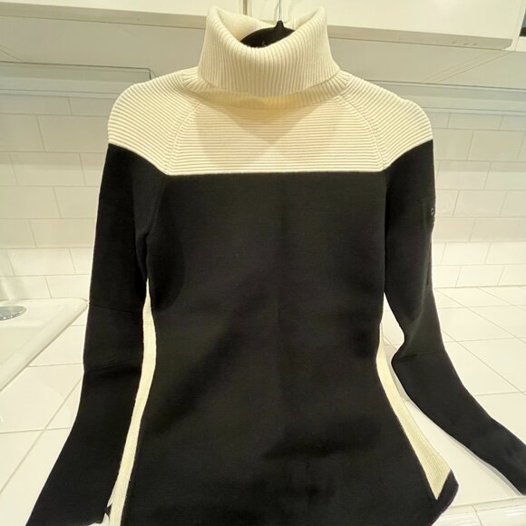 Athleta Turtleneck Sweater XS - Picture 1 of 6
